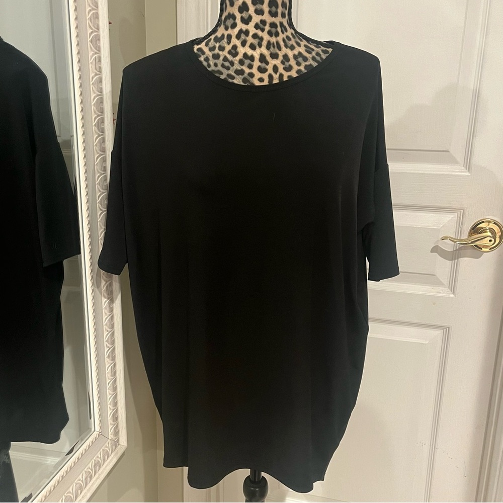 LuLaRoe Black Tunic Top